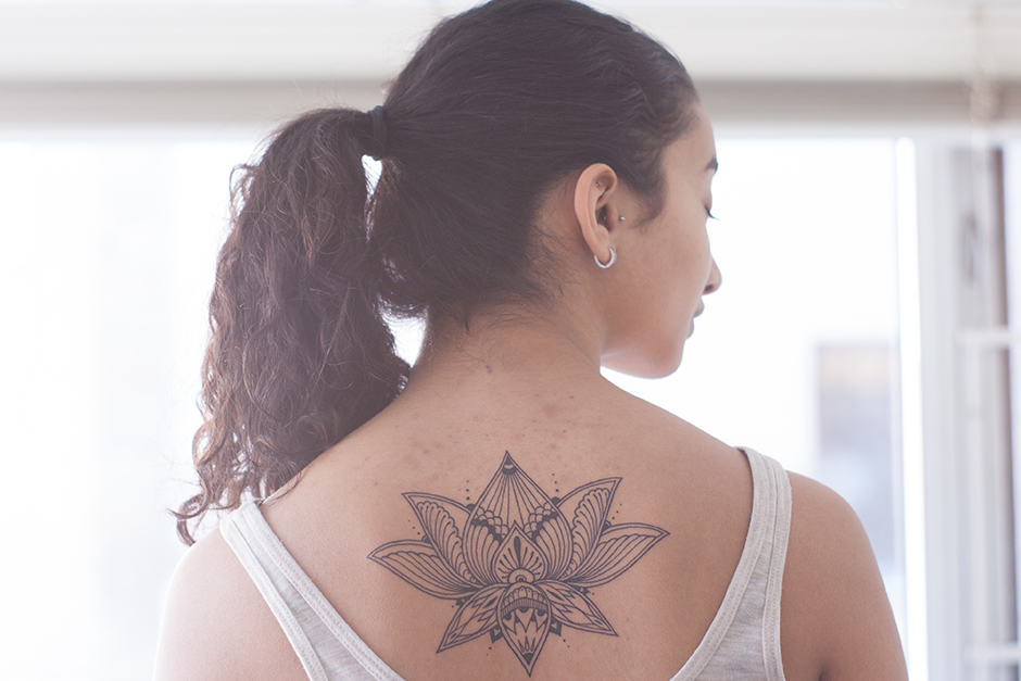 First-year student Sidhi Srinivasachar had her tattoo designed by Tegan Rush. JENNIFER SU/THE VARSITY