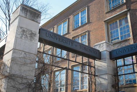 U of T publicly discloses donations it received over $250,000 for the first time. 