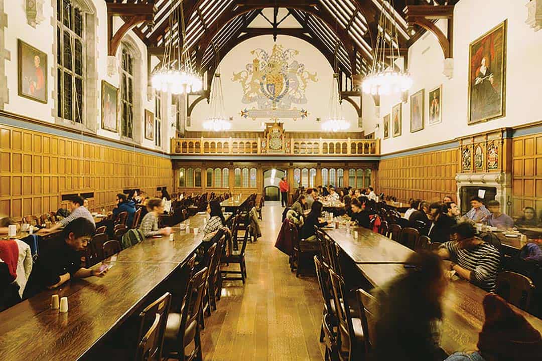 Hall down. Princeton Dining Hall. Тринити колледж Хартфорд внутри тур. Тринити университет внутри. Тринити колледж Коннектикут внутри тур.